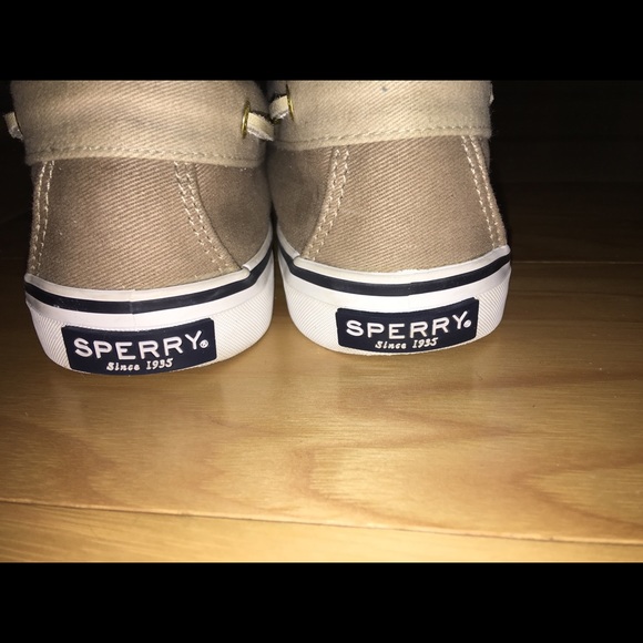 Quality women’s Sperry’s boat shoes - Picture 4 of 6
